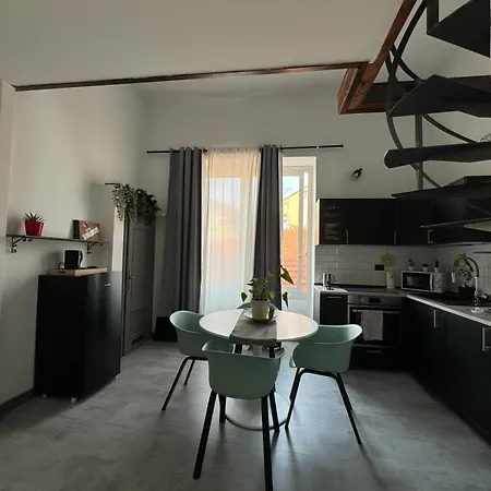 דירה Casa A 100 Metri Dal Mare אימפריה