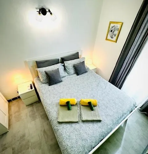 Апартаменты Casa A 100 Metri Dal Mare Империя