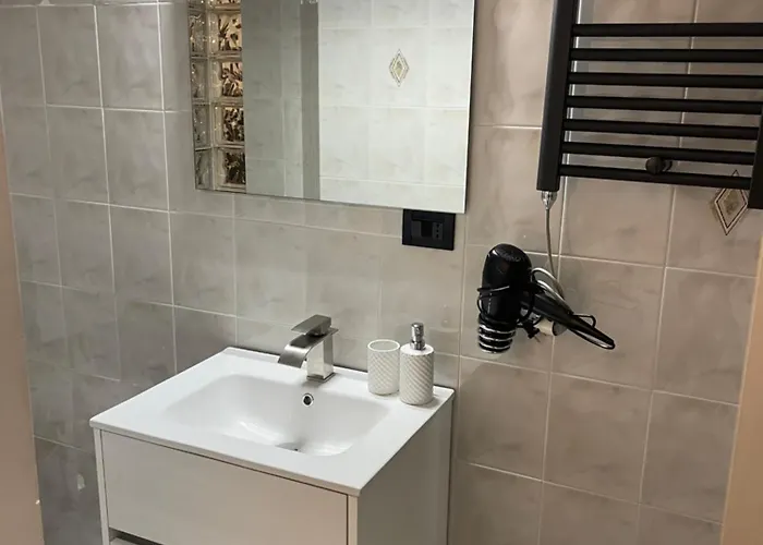 Casa A 100 Metri Dal Mare * إمبيريا